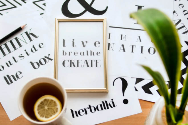 Chuẩn mực ngôn ngữ website cần ngắn gọn, súc tích, đi vào trọng tâm. Ảnh Internet