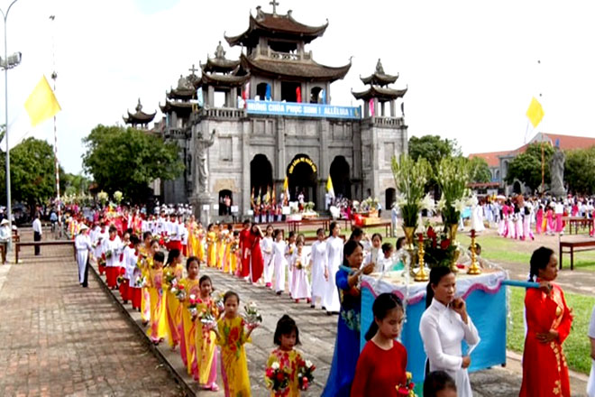 Nhà thờ Phát Diệm. Ảnh Giáo xứ Phát Diệm