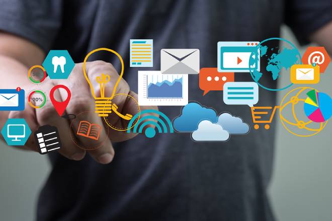 Xu hướng làm social media marketing tại Việt Nam ngày càng tăng. Ảnh Internet