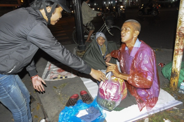 Quà Tết cho người vô gia cư